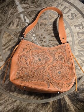 NWOT Montana West Conceal Carry Shoulder Bag Floral Burnt Orange With Stitching